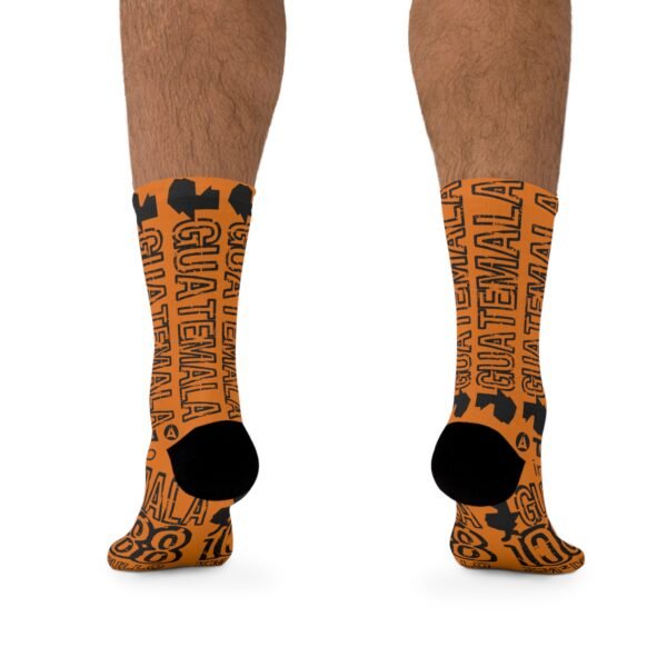 Calcetines inspirados en Guatemala, con un diseño colorido ideales para uso casual o como recuerdo de viaje.