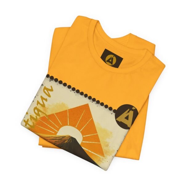 Camiseta unisex de Guatemala, perfecta para viajeros y aventureros e ideal para quienes aprecian la ropa informal.