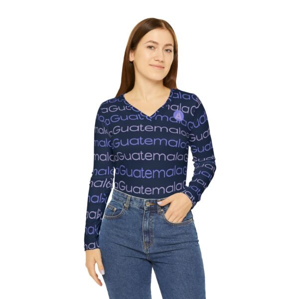14152774451019465868_2048-1.jpeg Camisa guatemalteca para mujer, elegante y versatil para un armario a la moda, perfecta para ir de paseo en la ciudad.