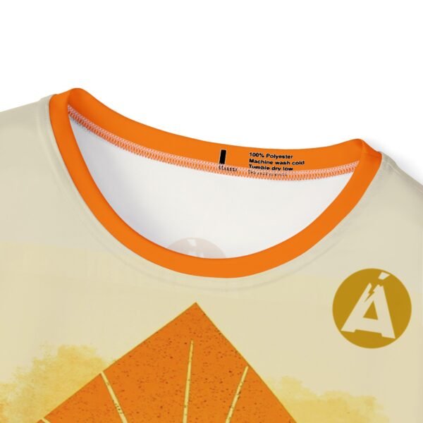 15189386046737330821_2048.jpeg Camisa deportiva de Guatemala para hombre, ideal si practicas deporte o simplemente disfrutes del aire libre.