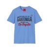 Celebra tu herencia guatemalteca con esta camiseta unisex, perfecta para pasear.