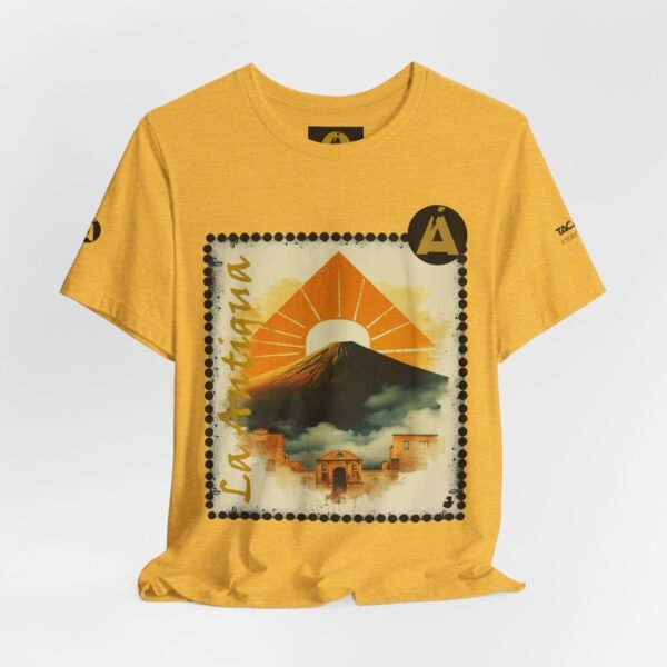 Camiseta unisex de Guatemala, perfecta para viajeros y aventureros e ideal para quienes aprecian la ropa informal.