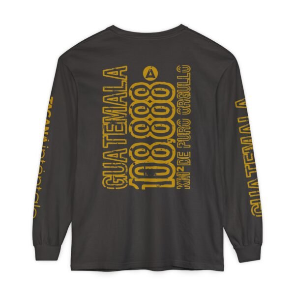Camisa unisex de Guatemala, una prenda  perfecta para el día a día que complementa cualquier atuendo informal.