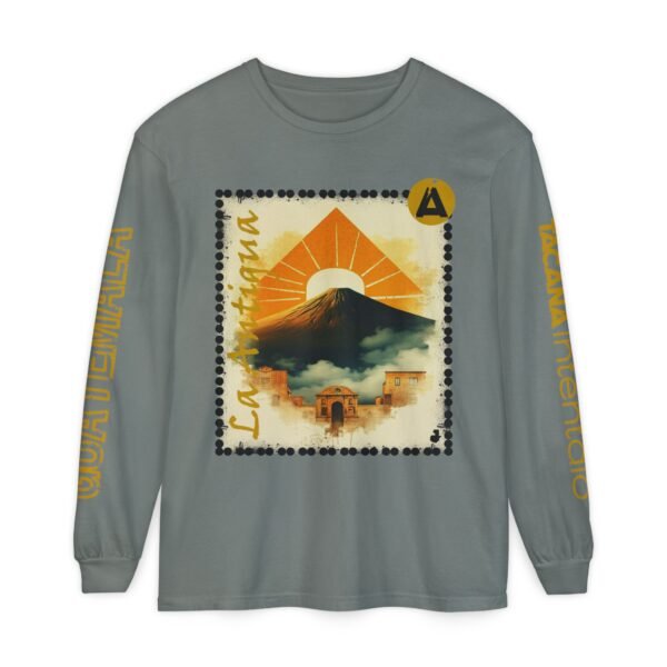 Camisa unisex de Guatemala, una prenda  perfecta para el día a día que complementa cualquier atuendo informal.