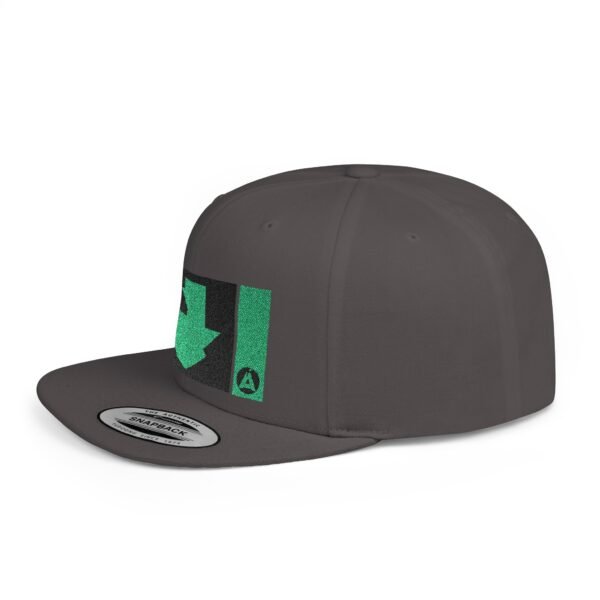 Gorra plana con visera ajustable y diseño de GUATE,  moderna para uso casual.