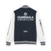Chaqueta unisex de Guatemala, ideal para usar en eventos deportivos, reuniones escolares o salidas cotidianas.